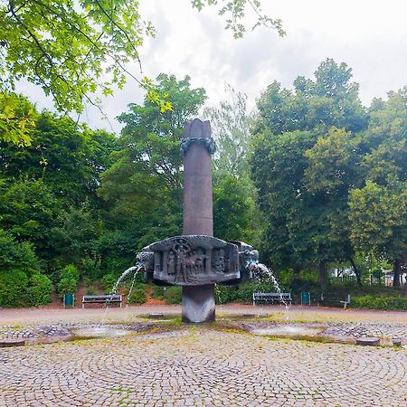 Hotel Zur Moselbruecke Schweich Bagian luar foto