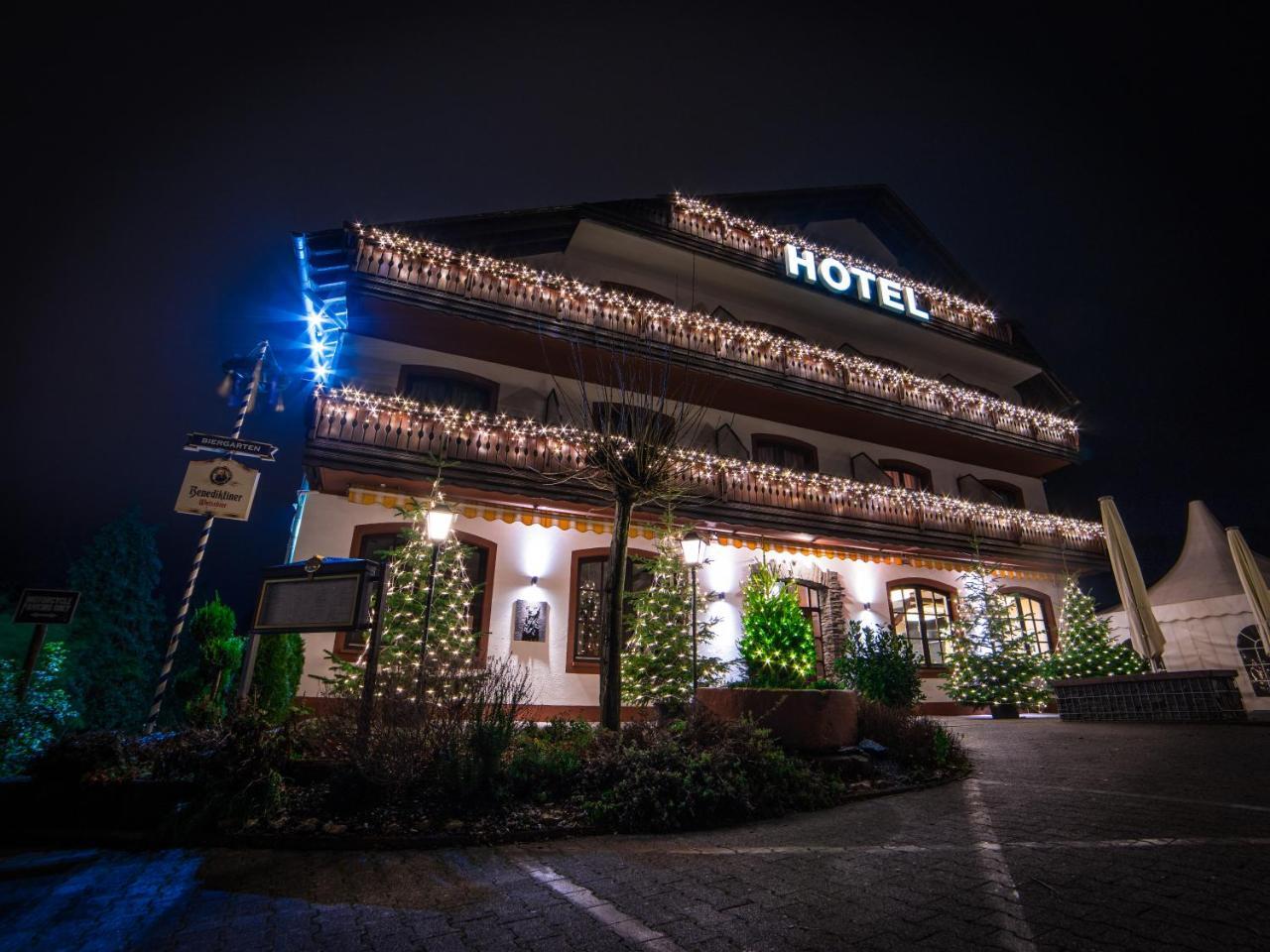 Hotel Zur Moselbruecke Schweich Bagian luar foto